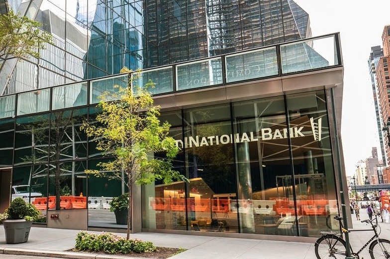 CrainsNewYork's tweet photo. “We are investing for beyond the pandemic, for sure,” City National President Rich Raffetto said @CityNational @InTheMkts #CrainsNY https://t.co/L6ojJuHz6i https://t.co/eCgCgUUwMS