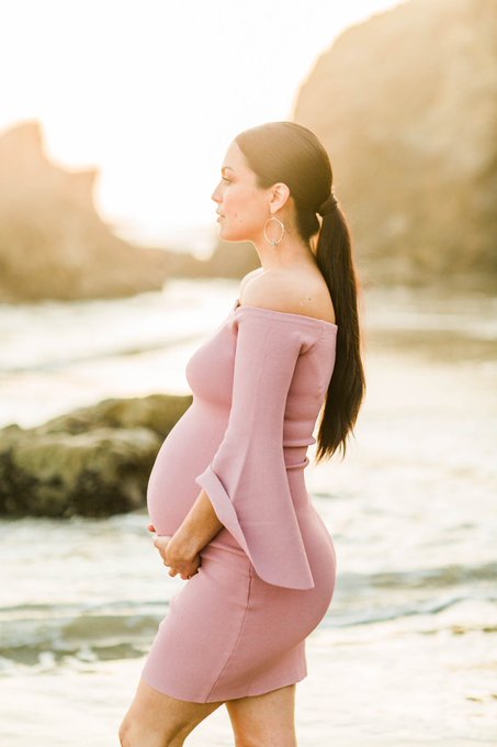 Although it will be life changing... I am so ready for that change 💕💕💕 #pomplunbaby2020 #November 🤰🏽<a href="/tag/november"class="tags"><span>#november</span></a><a href="/tag/pomplunbaby2020"class="tags"><span>#pomplunbaby2020</span></a>