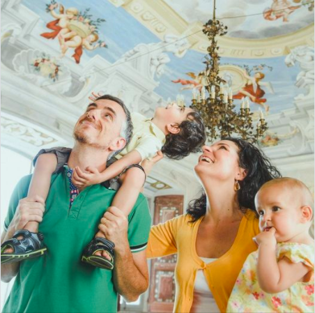 In tutti gli ipermercati Iper La grande i, i supermercati U! e U2 e i punti vendita Il Viaggiator Goloso®, per tutto ottobre, donando 2€ in cassa riceverai una Donor Card, valida per un ingresso in un Bene FAI. aziendeperilfai.it #ricordiamocidisalvarelitalia