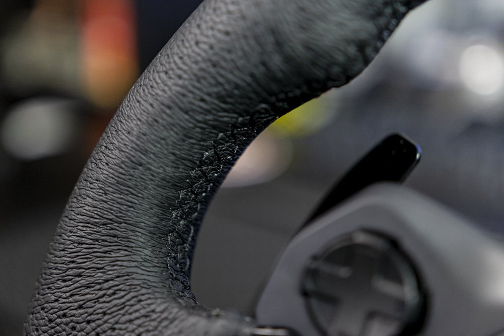 SrgntBallistic's tweet photo. I'm loving the black-on-black color way on the new @LogitechG G923 #TRUEFORCE #SimRacing Wheel.
Black wheel rim, black hand stitched leather (new stitching pattern), black buttons & black paddles. π₯π§―π¨βπ
What car + circuit combo & Sim should I drive this weekend?
#MyLogitechG https://t.co/HlVRZBxVhr