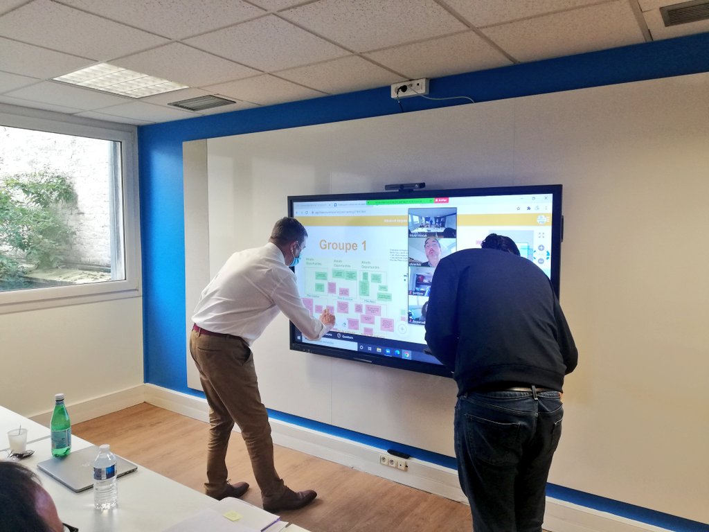 SIILABHDF's tweet photo. De nouveau ce matin au @SIILABHDF belle réussite du Webinaire et ateliers @KlaxoonFR pour avancer sur #OTE #DREETS #DRJSCS #DIRECTTE @prefet59 💡💡😉
Merci à l'équipe et à tous les participants 👍🚀🚀🚀
@_DITP @MinSoliSante @FutursPublics @Travail_Gouv @ https://t.co/WbU8Jgw17H