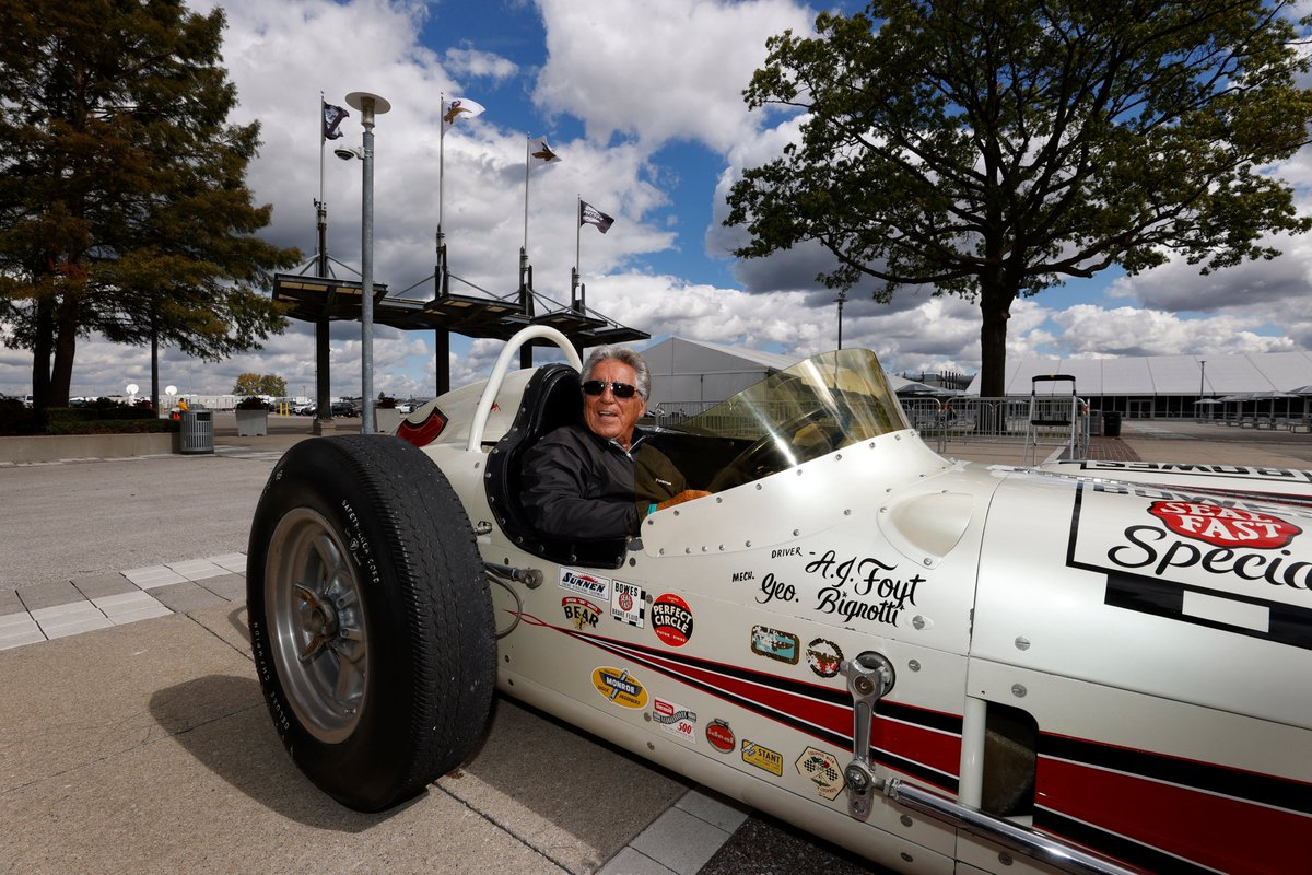 If I ever need a getaway car..... one with AJ Foyt's name on it is my best bet. https://t.co/AAdRM78XO8