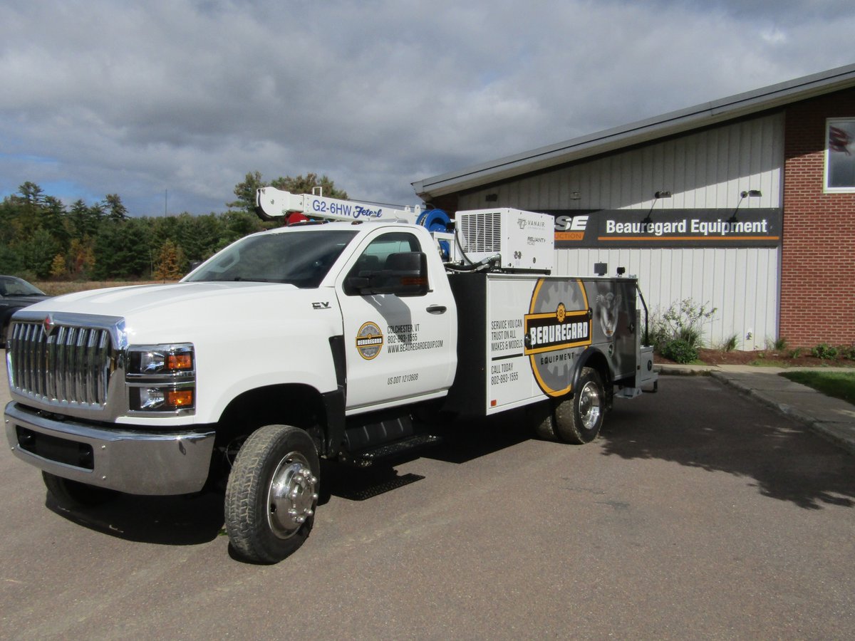 BeauregardEquip's tweet photo. Super excited about our brand new service truck at our Colchester, VT location! We offer amazing parts &amp; service support for all makes &amp; models &amp; our road techs are highly trained to get you up and running on-site with as little downtime as possible!  Call 877-666-0580 today! https://t.co/bAEMDZlrDB