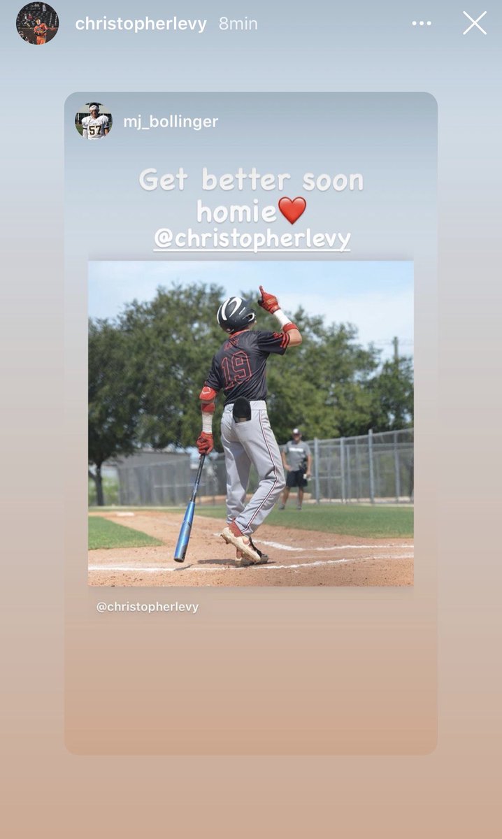 Qué felicidad y alegría verte aquí 😍❤️ Yo espero que te sientes bien. Estoy pensando en ti todo el tiempo y estoy orando por tu recuperación pronta y completa! Eres increíble! Eres GRANDE! Eres un Campeón! 💪🏻❤️ Dios está contigo! 🙏🏻🙏🏻🙏🏻💫
#IGStory @christopherlevy