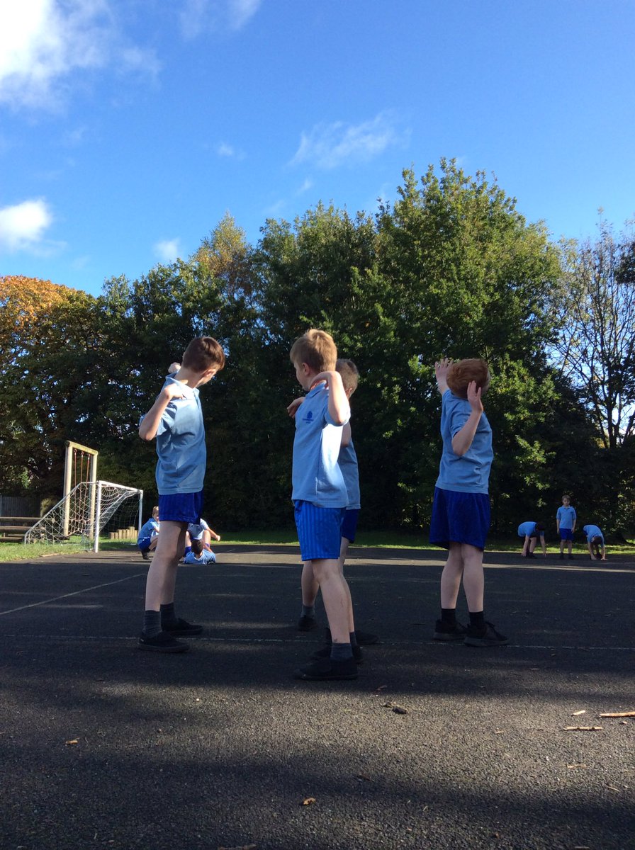 Today in Rowan, we have focussed on our key word ‘respect’ to feedback to others’ groups when performing our dance phrases! 🕺🏼JP Well done Rowan! #dancechoreography #earthlings #respect https://t.co/T8yGhVfxOO