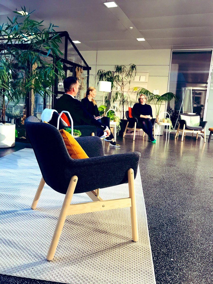 Unsere <a href="/Kloeckner_IR/">Klöckner & Co</a> Gäste <a href="/angelikakambeck/">Angelika Kambeck</a> &amp; Christina Kolbeck sprechen in unserer ersten Brave #NewWork Online-Konferenz über „gelebte Diversität“ entlang ihrer „Expedition“ und den positiven Erfahrungswerten in Bezug auf Alter, Nationalität und Geschlecht. #WePowerment #KBNW