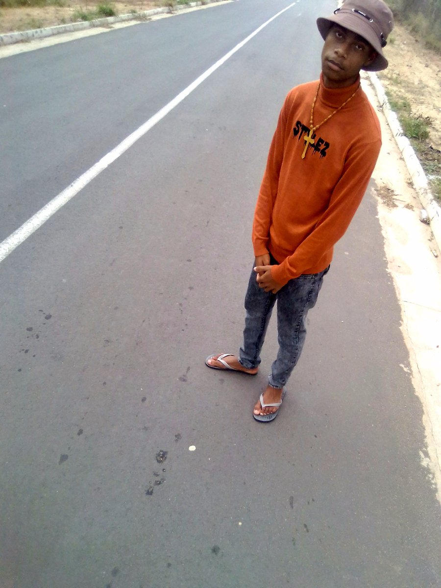 LukwayStylez's tweet photo. https://t.co/85xp3VT5Hw