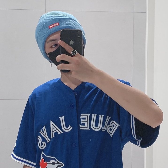 blue jays jersey outfit men