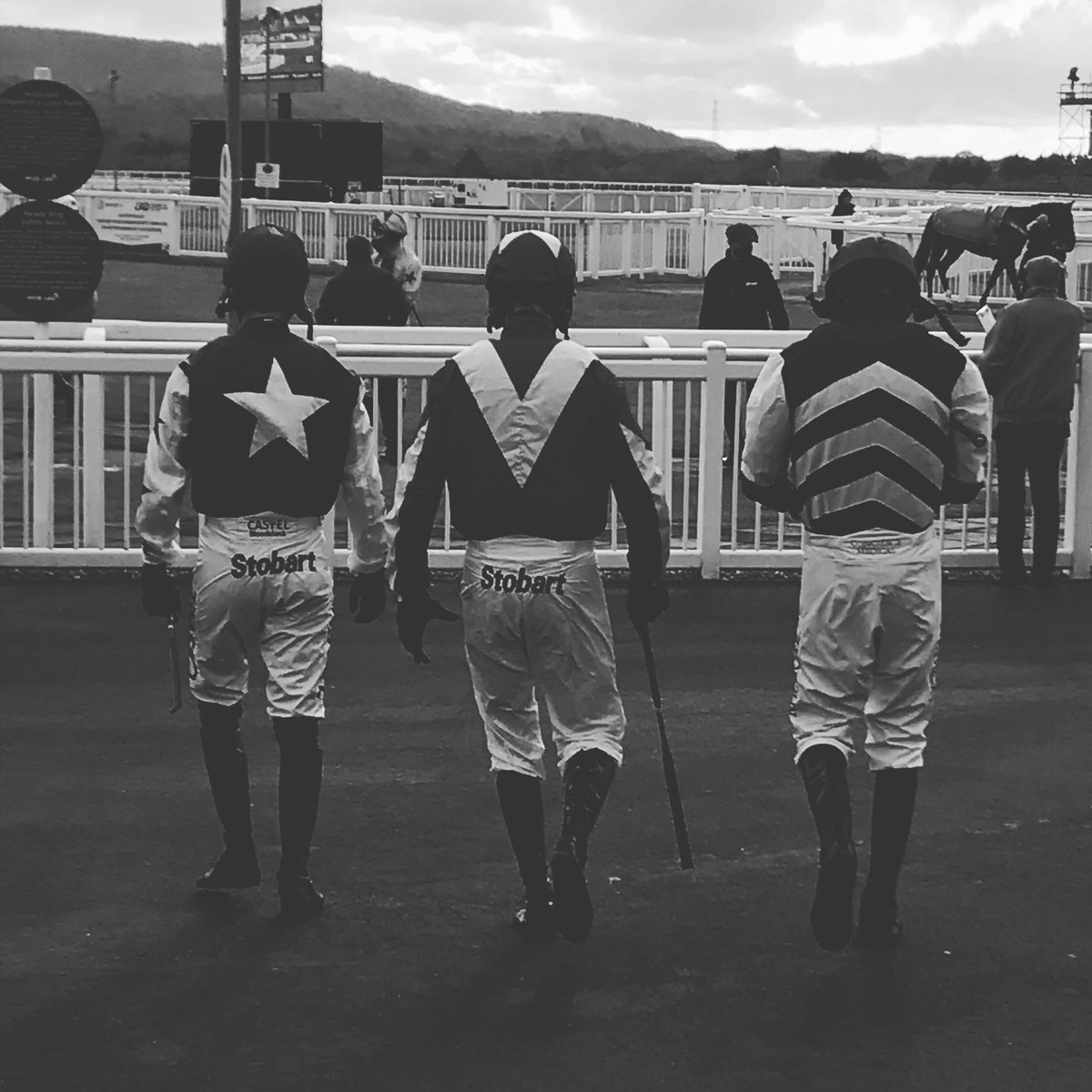 Good to be back <a href="/FfosLasRC/">Ffos Las Racecourse</a> today albeit very quiet  #elitephysio #britishjockeys