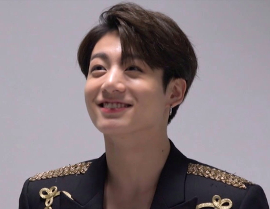 koofalling's tweet photo. i'm crying https://t.co/FGA1iRJJmd