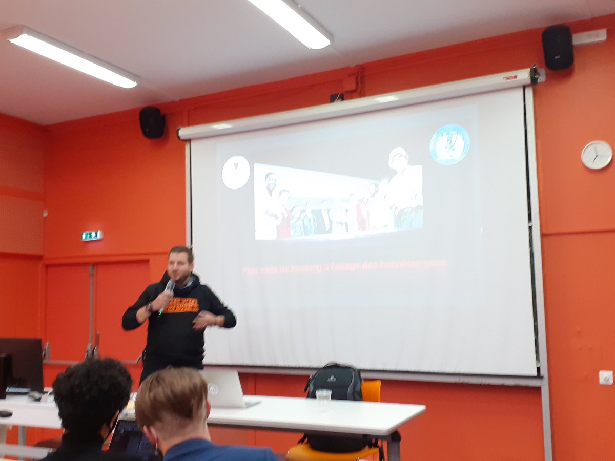 #Cybermois à @ileri_edu : pas de cybersecurité sans parler de hacking... mais pour les honnêtes gens, par mhack