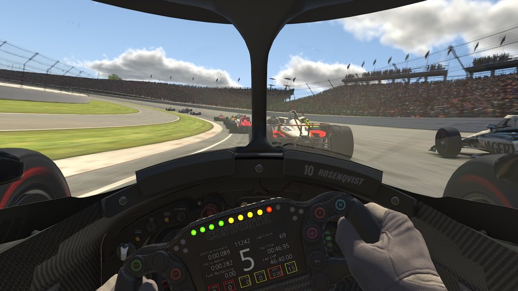 iRacing's tweet photo. How it started:             How it's going: https://t.co/QtdfhM6GnI