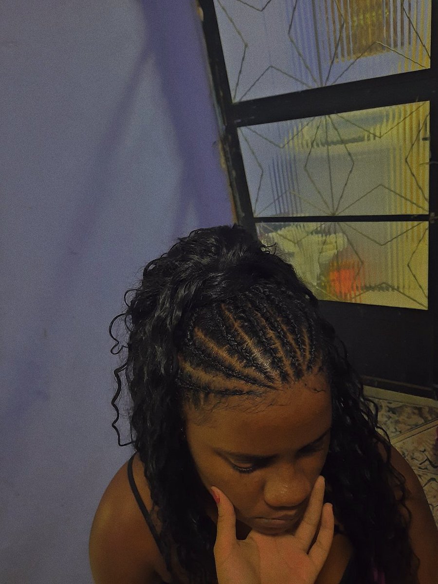 annaartois's tweet photo. amigos, estou fazendo esses penteados aqui de 10 a 25 reais. estou precisando de clientes, então se puderem dar rt pra me ajudar eu vou ficar agradecida

sou de realengo - rj mas também vou a domicílio, é só acionar https://t.co/3o1gYcAaq5