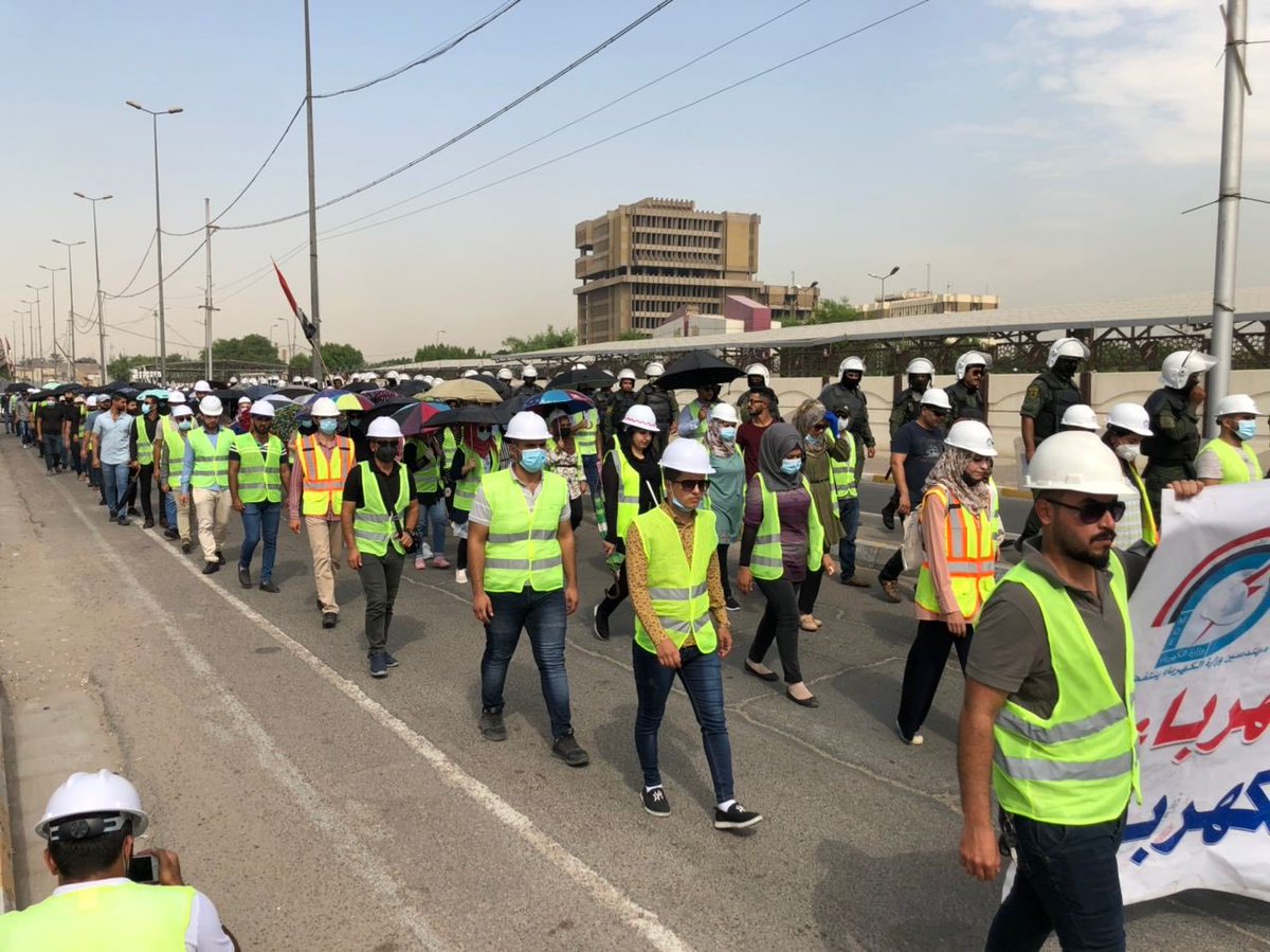 nk_a77's tweet photo. سعياً الى الامام ينطلق المهندسون العقود و الاجور في وزارة الكهرباء يوم السبت

مسيرتنا نحو رئاسة الوزراء من مكان اعتصامنا امام وزارتنا لتروا عزيمتنا لتحقيق مطلبنا التثبيت والملاك الدائم

الهندسة هي من يبني البلد فانصفوها بإعادة هيبتها
#مهندسو_الكهرباء_اعتصام_ومسيره https://t.co/8tRP78Hed4