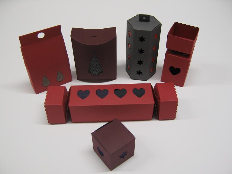 mrpmatt's tweet photo. It's not too late to develop gift packaging for the Christmas market!
We develop and produce cracker cartons, gift sets and festive packaging!
#Branding #Retail #Designer #Cartons #Pacakging #Christmassale #Giftsets #Giftbox https://t.co/h10TvHknR8
