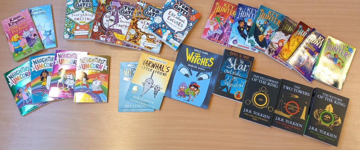 NlisOslo's tweet photo. Scholastic deliveries have gone out to students today! Lots of new books have also arrived for the school library thanks to the 1500kr raised by parent purchases via the Scholastic Book Club. @Scholastic @ScholParents @ScholasticTeach @ScholasticClub @ScholasticEd https://t.co/hHnhoY0R4o