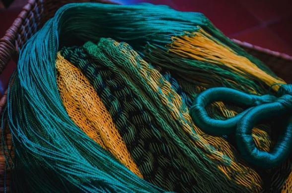 VisitMeridaMx's tweet photo. La hamaca es una artesanía hecha con manos yucatecas. Al adquirir productos locales apoyas a la reactivación de las comunidades que realizan esta labor. #VisitMeridaMx #PiensaEnMerida #WeLoveMerida
IG: uumbah https://t.co/ygJxSOP8GK