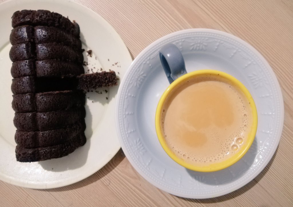 AnasMAwan's tweet photo. #PakistaniTea because weather demands....! https://t.co/WzZ6x5kJrd