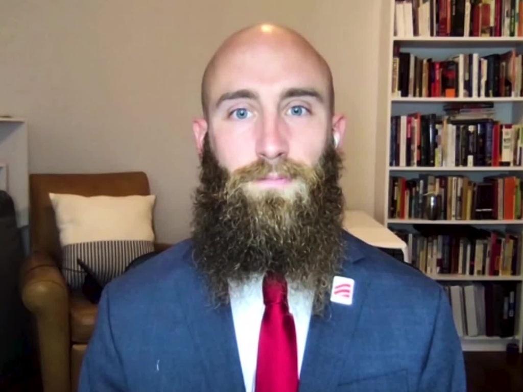 minorites's tweet photo. As seen on @CNN @camanpour : Kristofer Goldsmith (so cute and so right) sur comment les suprémacistes blancs cherchent à recruter les anciens militaires. ça serait intéressant de voir ce qui se passe en France
#MagicBeard
https://t.co/AfKRNxwvEO https://t.co/wxzogeMbTV