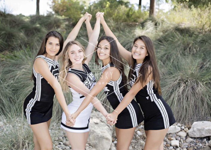 ClarkCheer24's tweet photo. Happy birthday Alexa! You may not be here to celebrate with us but we know that you are in heaven celebrating and looking down over us right now. WE LOVE YOU... fly high forever Alexa you live within us🦋❤️🦋 https://t.co/3RRMzqprTu