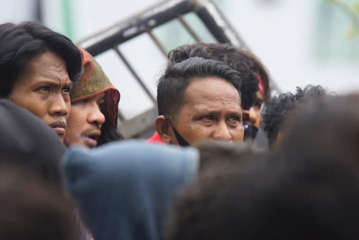 Supriadi119's tweet photo. Barisan Depan

#TolakOmnibusLaw https://t.co/wiuNQVI0QX