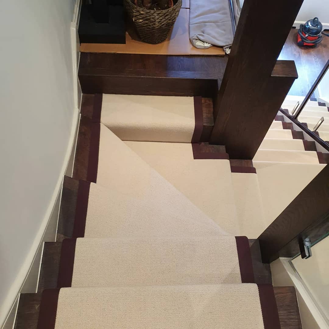 AshburnCarpets's tweet photo. Remarkable job done on these stair runners fitted on stairs and landings in Chelsea, London SW3. The carpet is a 100% wool loop pile with a herringbone cotton tape border #interiordesign #homedecor #homedesign #london #floocovering #carpet #stairs #stairart #stairrunner https://t.co/mlH2Kc0GG0