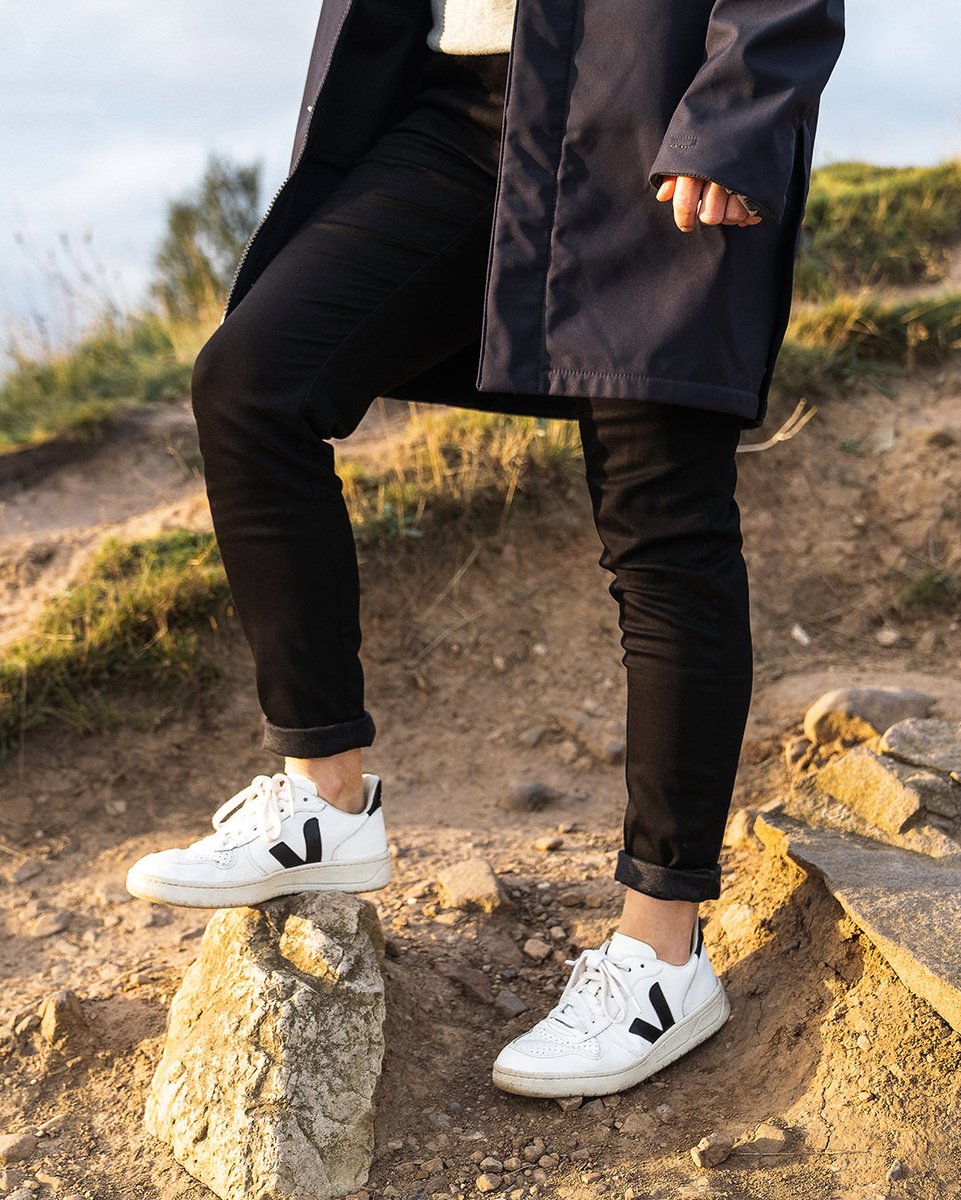 We’re often asked about the shoes from our photoshoots, as well as the shoes we wear ourselves &amp; with so many great options on the market, we made a list of some of our favourites: ow.ly/jGaP50BNmyS 👟💚♻️
#sustainableshoes #sustainablefashion #ethicalfashion #ecofashion