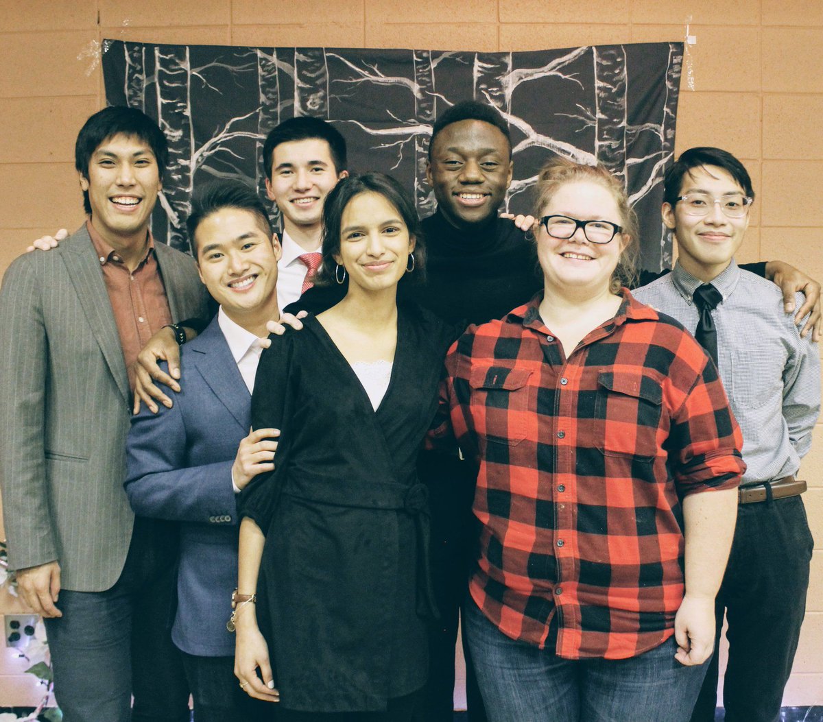 #tbt to our campus leadership at McGill! 😍 We are so thankful for all of our campus staff and student leaders across the country. They dedicate themselves to showing Jesus' love to their students and walking with them through some of the most defining years of their lives!