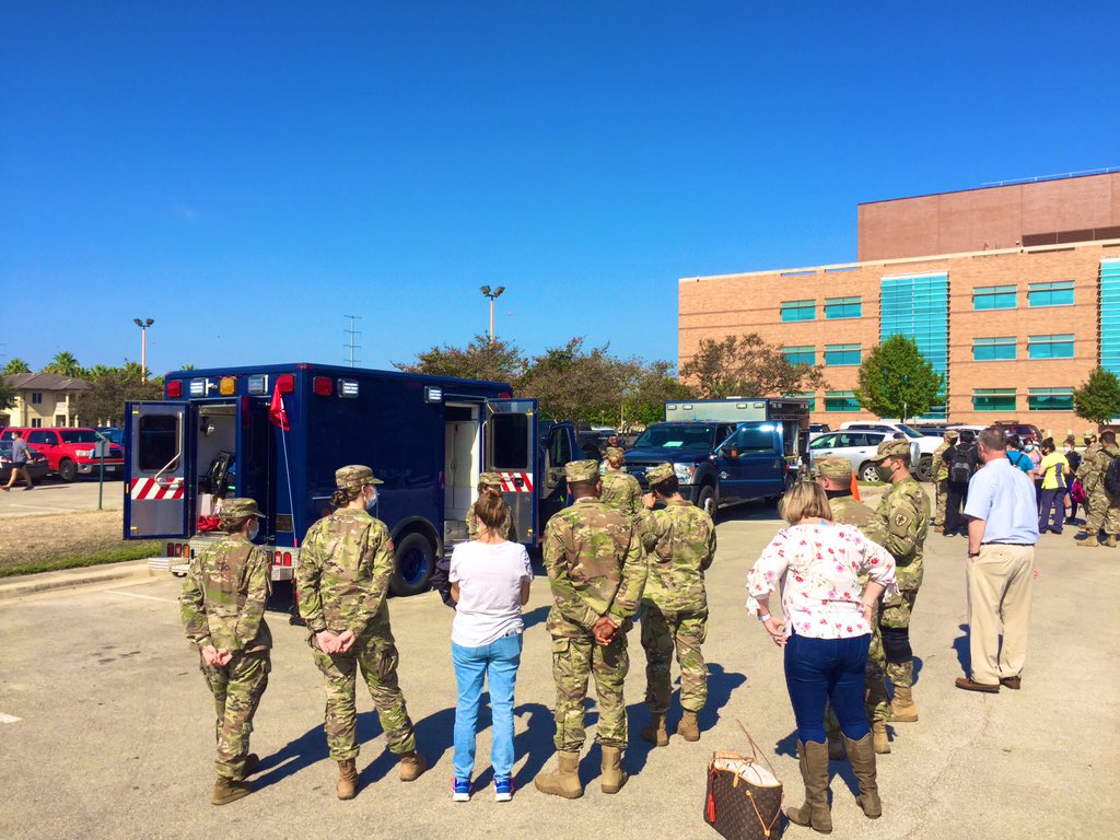 6WMDCST's tweet photo. Synchronizing emergency response actions with follow on medical care is essential to save lives. It was our pleasure to integrate with the AFRRI Medical Effects of Ionizing Radiation course @JBSA_Official - we look forward to supporting future courses in TX #TimeDistanceShielding https://t.co/V6Sf1VzNJw