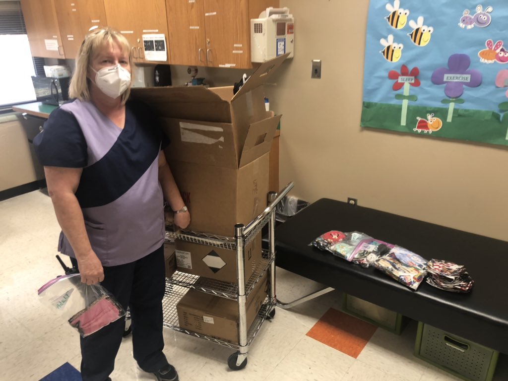 AdamsWPS259's tweet photo. Our friends at St. Marks, at 9th and Oliver, continue to support our students and staff. We are so thankful for our incredible partnerships! 💙❤️ look at those eagle face masks!!  🤩 https://t.co/gmjIBN8nQp