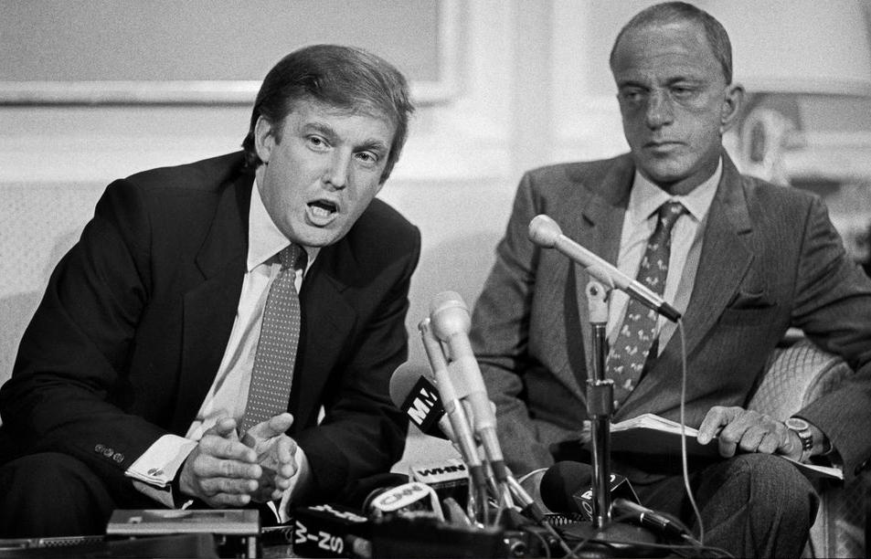 [1/4] Now that Trump has called Kamala a "Communist" and "monster," it's worth recalling that Trump's mentor was Roy Cohn, the vile mob-connected lawyer who was Sen. McCarthy's right-hand man in terrorizing the country with fears of imaginary "Reds" in high gov positions.