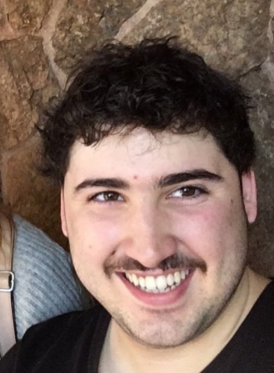 MadnesStreaming's tweet photo. También queremos presentaros a @Antho_Dc 

Este gallego tan majo es especialista en rolear y también vicia muy fuerte al FF XIV online.

Si os quedáis hiptonizados con su elegante bigote no os preocupéis, a mi me pasa frecuentemente!!! https://t.co/dRGTnMs1S1