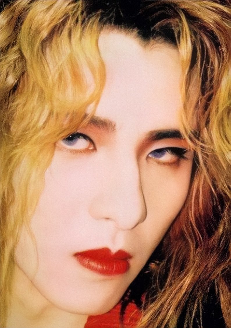 YoshikiOFlight's tweet photo. It can be said that you are my sunshine, my vitamins, the existence of energy in my life.💪Thank you.#yoshiki #林佳树 In my boring life day after day,You are a particular existance for me.(•͈ᴗ•͈ૢૢ)❊⿻*💕💕💕 https://t.co/vNz9d3DIdn