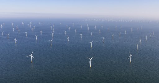 Wist u dat 30% van opgewekte elektriciteit windmolens op zee verloren gaat door kabels 🤔