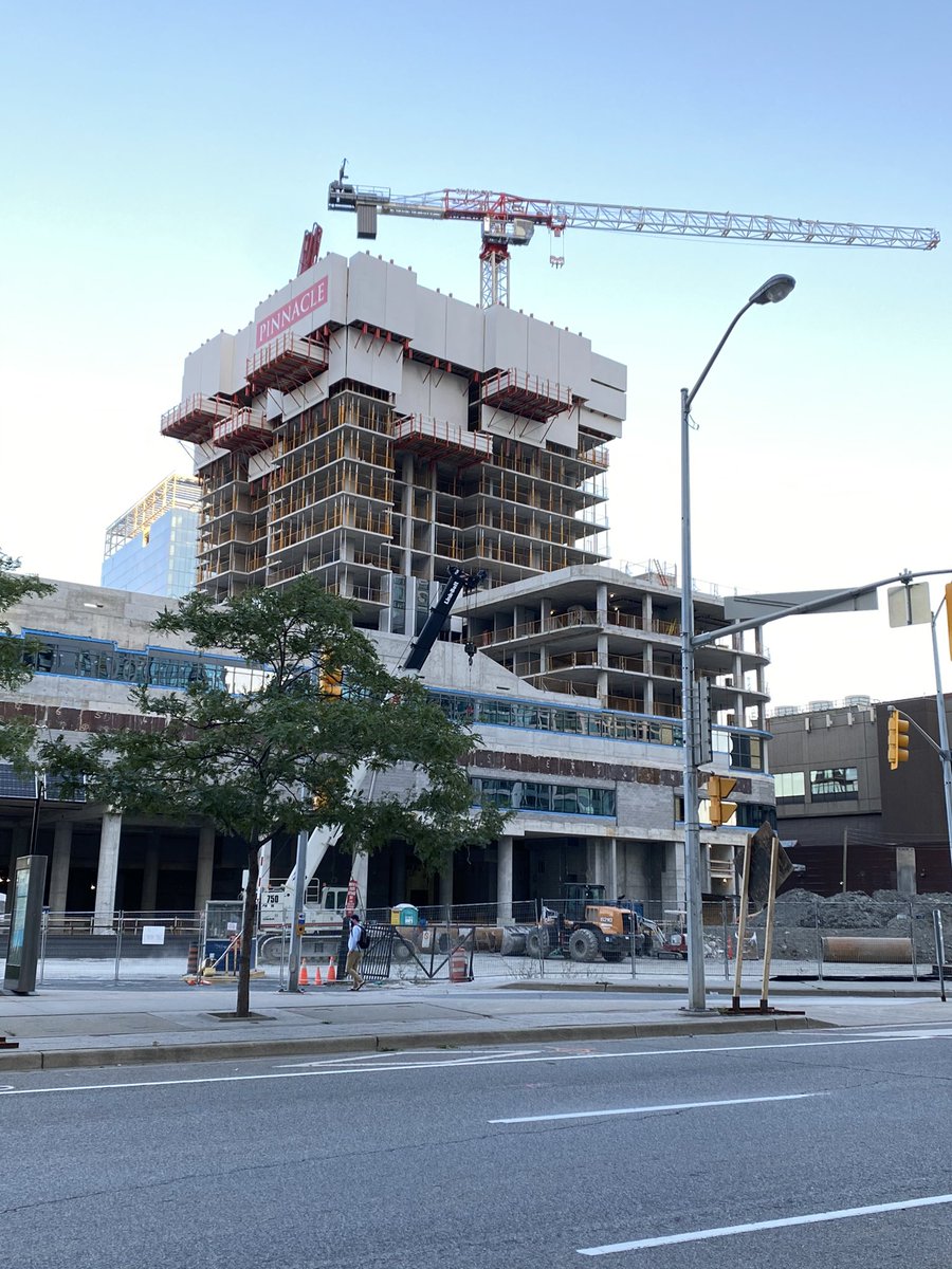 NewReleaseCondo's tweet photo. Construction ๐ update #OneYonge by @PinnacleINTL will be the tallest waterfront residential. https://t.co/26sKJT9156