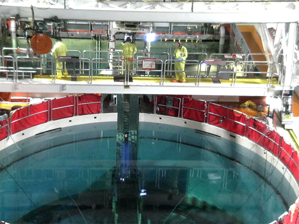FitzPatrick_NPP's tweet photo. We returned to full power Wednesday after a planned refueling outage. Along with maintenance and tests, a Digital Feedwater Level Control System was installed to preserve the plant’s ability to provide carbon-free energy to over 800,000 homes &amp; businesses https://t.co/W3xhFeC5nu