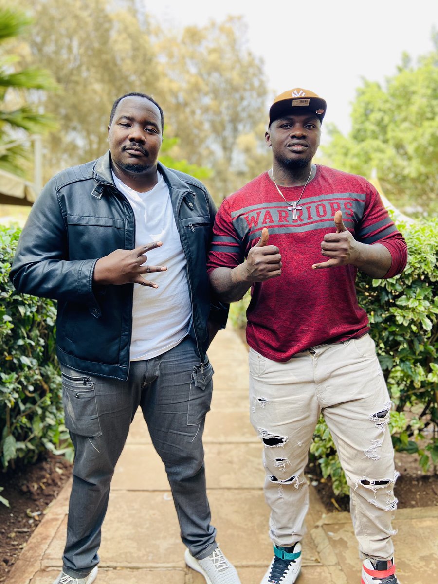 WillisRaburu's tweet photo. BAZU Na OG!!! Haki semeni tu ng’we! 🔥🔥🔥 @KHALIGRAPH #Bazutainment https://t.co/1xAfxKSUIU
