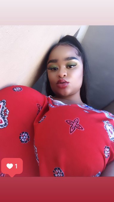 Watch kim's leaked NSFW photo on TwXstars