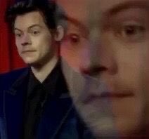 Cuando una persona me cae bien pero me dice q es pro vida y q la gente del lgbt son gente loca y q no sabe del verdadero amor