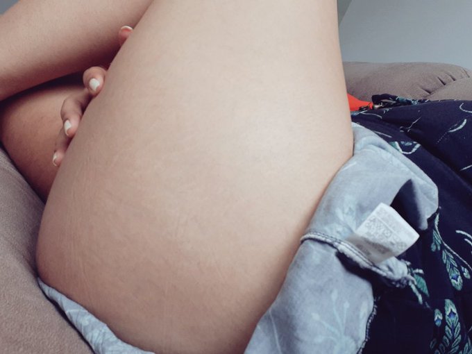 Tarde mais fresquinha por aqui. Como est&aacute; a&iacute;? https://t.co/4r2lM0Y79d<a href="/tag/cam4"class="tags"><span>#cam4</span></a>