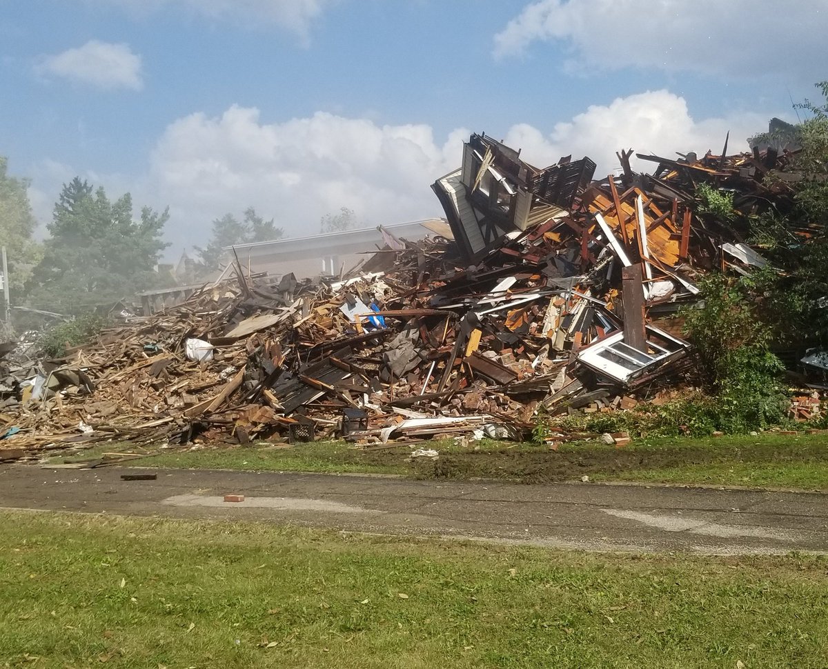 Two years ago today, on October 8, 2018, our Fiji mansion at Wittenberg University was demolished. See the before and after. (Sigh...)