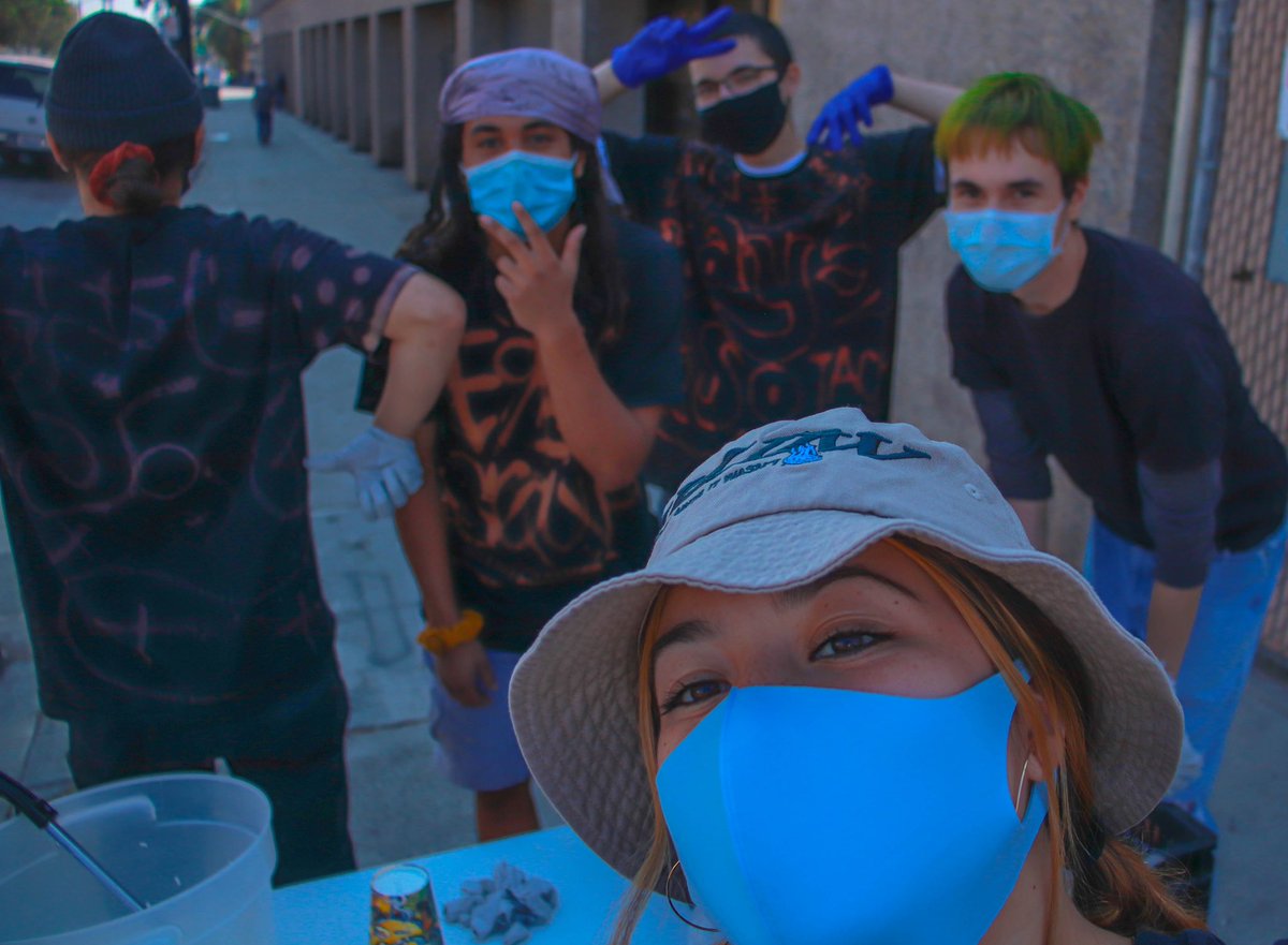 freesoupSD's tweet image. Our Free Soup Wednesday distribution yesterday was a huge success!! 🍲💪🏼 A big thank you to our team who spent all day cooking up some delicious soup to serve our community 🍽⁣ Our menu consisted of Chicken and Lentil soup, with rice and bread #CommunityOrganization