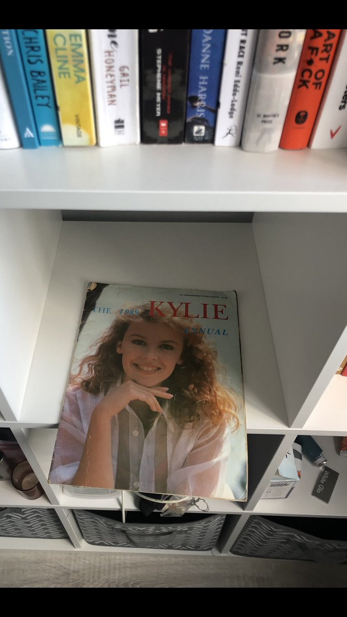DebbieSouter's tweet photo. Unpacking boxes (yes still!), look at what gem I’ve found- Kylie annual from 1989. That’s 31 years old! There’s a Jason Donovan one somewhere too. #hoarderofthelate80s #kylieAndJasonForever #productiveweekoff https://t.co/XlfxAHkj0w