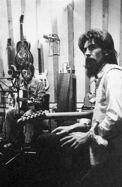 MusicWorldLiv's tweet photo. Oh my love 🎶🎵 happy BDay @johnlennon , recording with @GeorgeHarrison  💙💙 #JohnLennon80   #GeorgeHarrison https://t.co/XlT3hvHceS