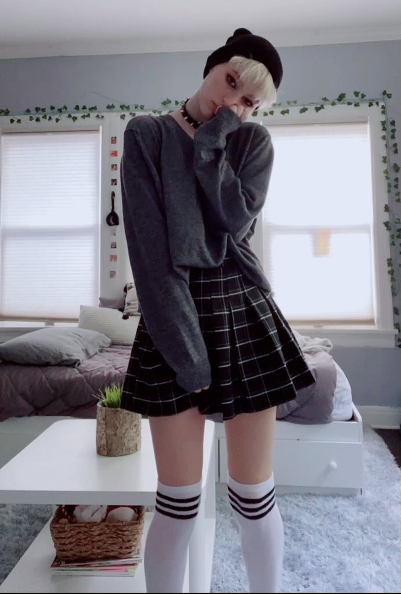 X 上的Milk：「Tennis skirts and knee high socks is my new aesthetic  https://t.co/HDmwZJ870W」 / X