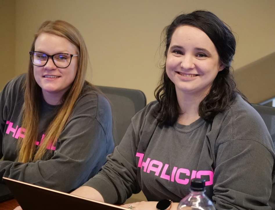 eacualr's tweet image. Throwback to the #GoogleHashCode competition earlier this year! Students solve engineering problems in teams using a programming language of their choice! 💻#GoogleHashcode2020 #ComputerScience @UALR