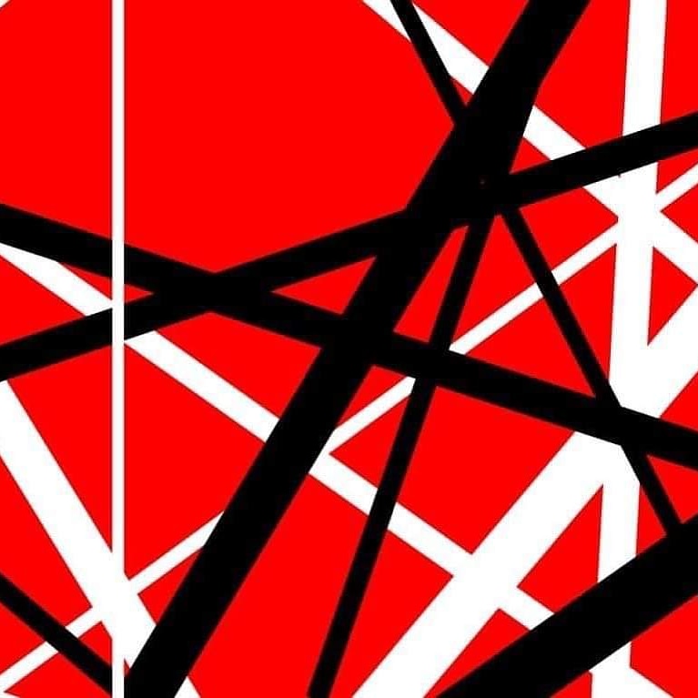 SteveBalocco's tweet photo. RIP Eddie Van Halen 🖤🎸 https://t.co/F7NLOc93eJ