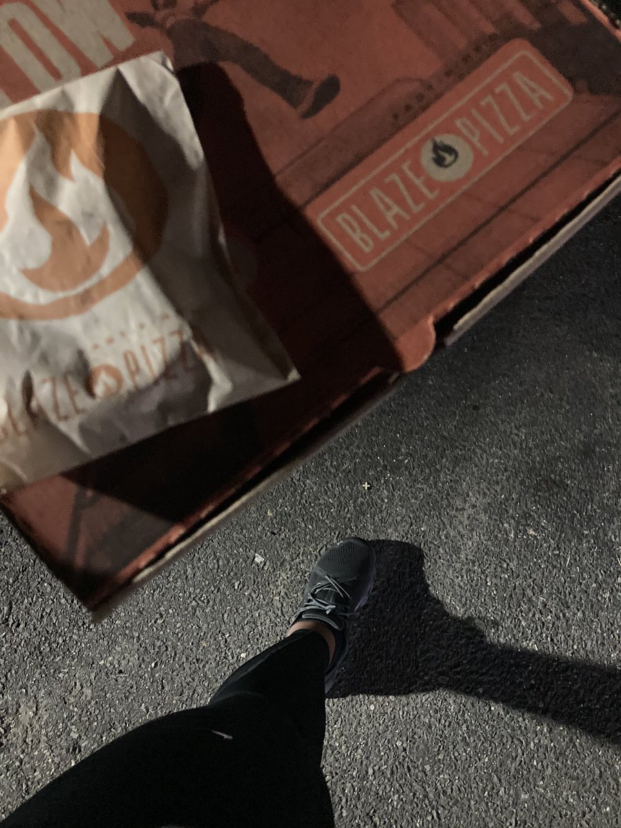 sdottnicole's tweet image. Yes I’m walking out of Blaze with a pizza and cookie in my workout clothes still dripping with #OTFHellWeek sweat. But after the day I had, IDC 🥵😩