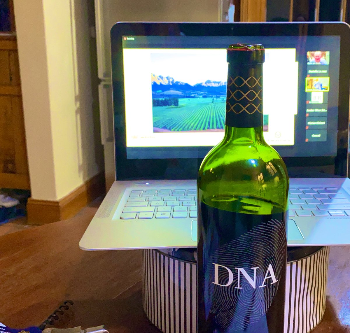 danielle_LRoux's tweet photo. @MerlotForum @VergelegenWines @Winemag Also really enjoyed Andre van Rensburg and @Winbeebee presenting his @VergelegenWines DNA 2011 on @CapeWineMasters #icwm #drinkingwindow  tonight https://t.co/V5MpyRkXIa