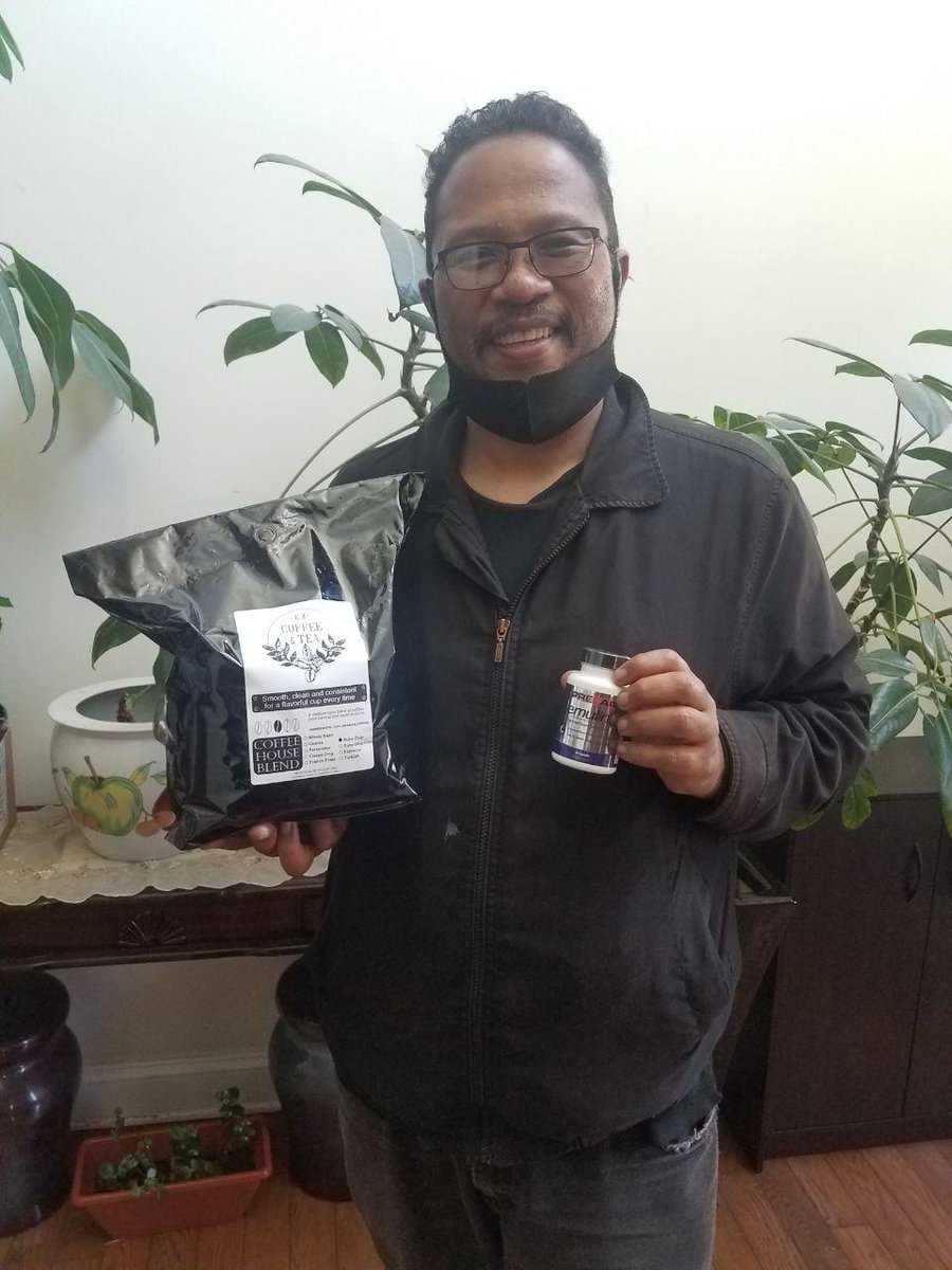 ezcoffeeandtea's tweet photo. Please let us know if you want to taste this freshly roasted coffee and your supply of nutritional supplements.
Thanks for all your support!
#EZCoffeeAndTea #coffee #houseblendcoffee #emulin https://t.co/zgZKEINEnf